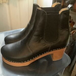 Maguba Chelsea clog boot black leather wood soles 41 / 11